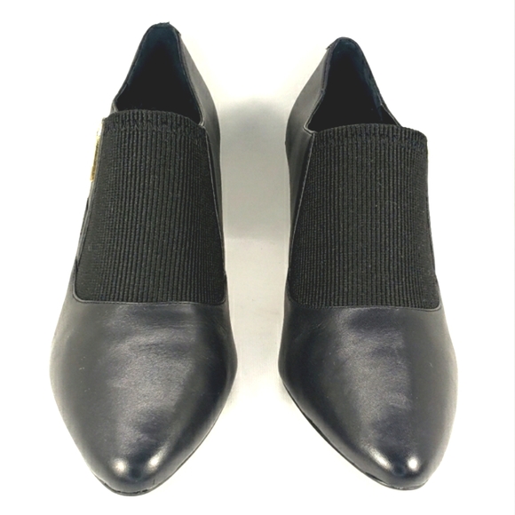 Calvin Klein Jalana Black Leather, Pointy Toe, Shooties. Women's Size 10M - Picture 7 of 13